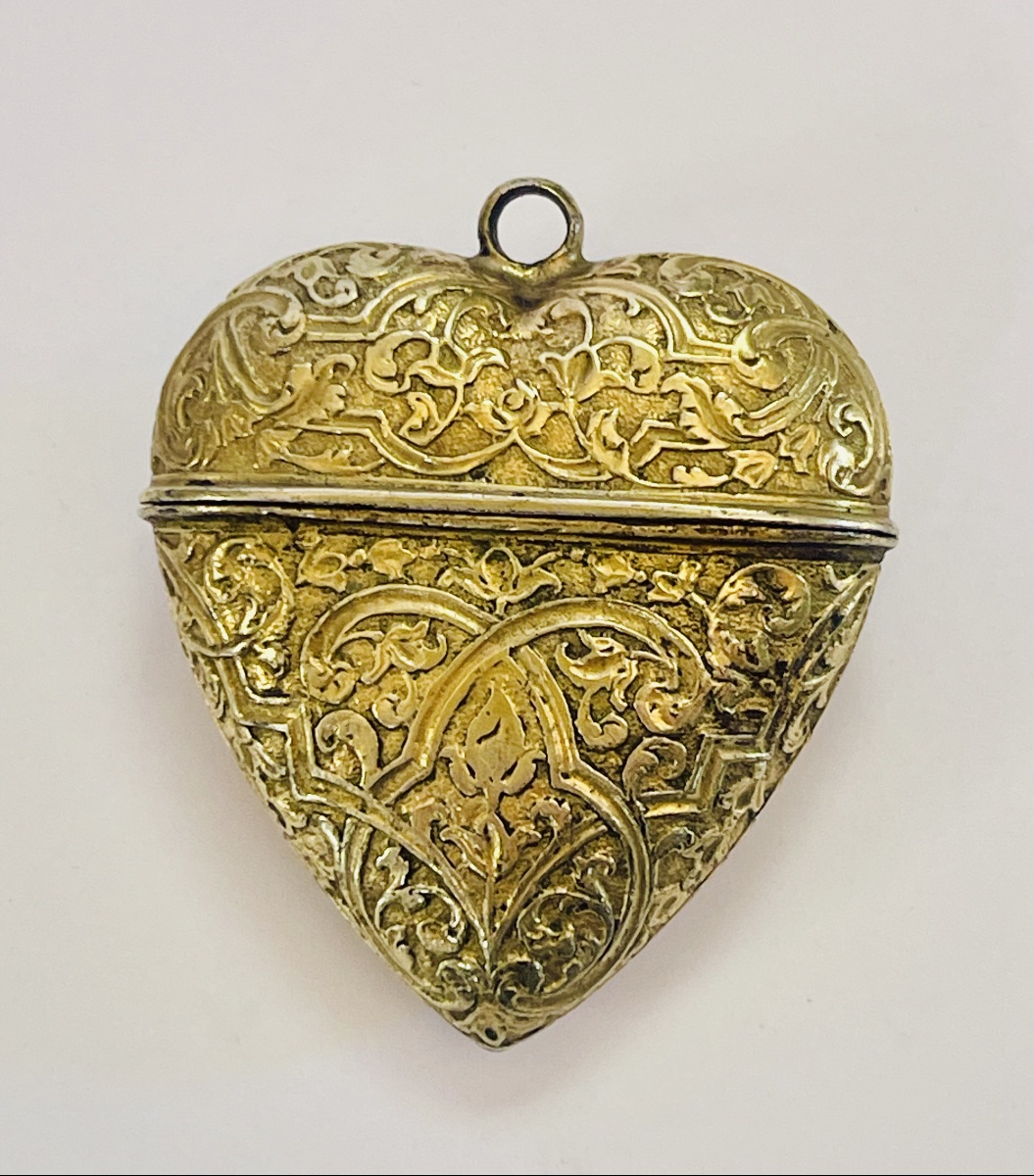 Pendentif en forme de cœur ouvrant en vermeil 